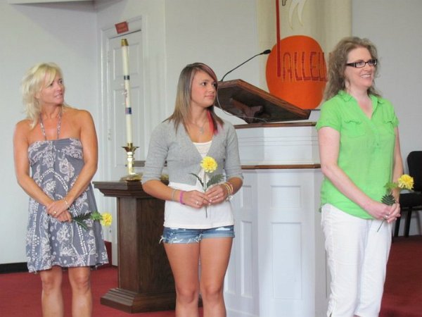 37981_1470311410341_1610290064_1139403_1470201_n