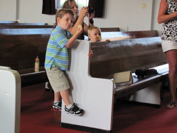 37981_1470311490343_1610290064_1139405_2635704_n